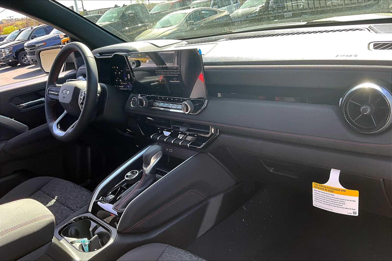 2025 Chevrolet Colorado 4WD Z71 - Photo 10