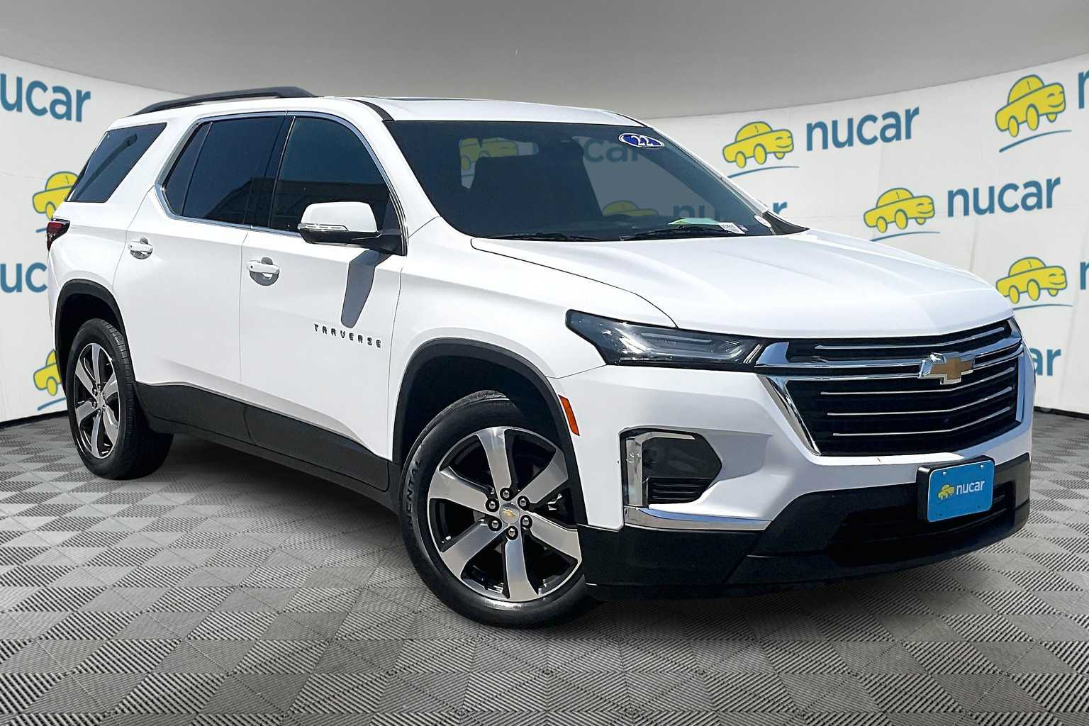 2022 Chevrolet Traverse LT Leather
