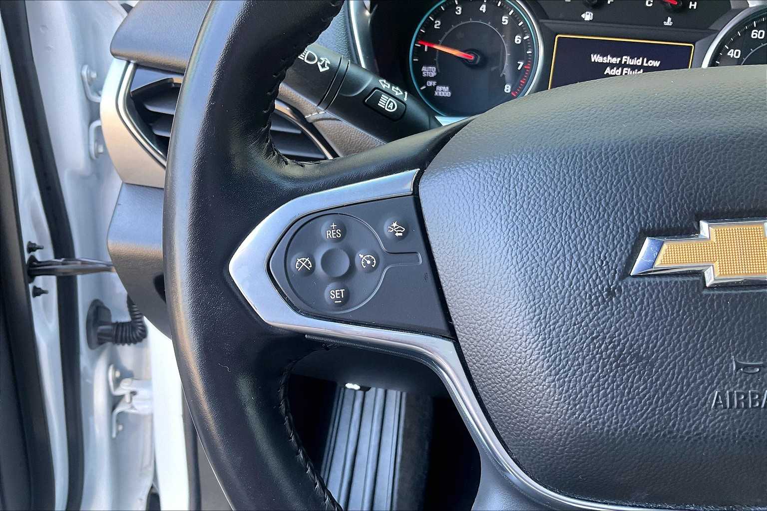 2022 Chevrolet Traverse LT Leather - Photo 9