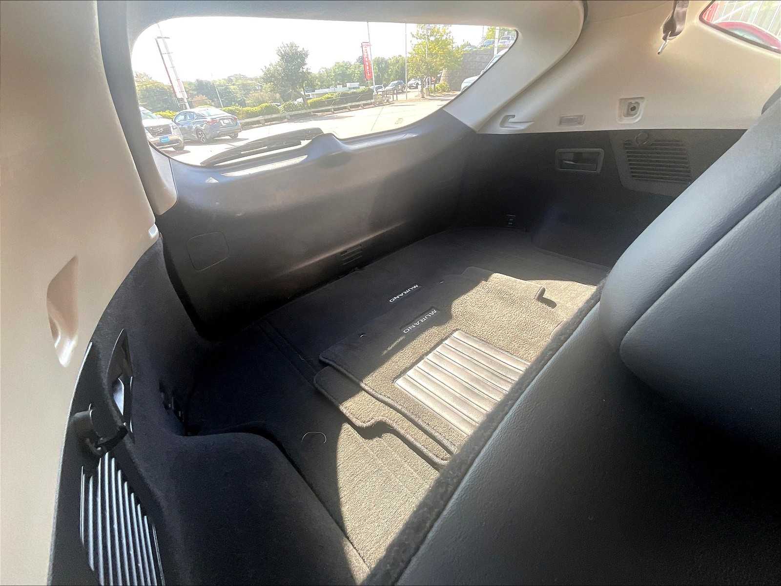 2023 Nissan Murano SV - Photo 17
