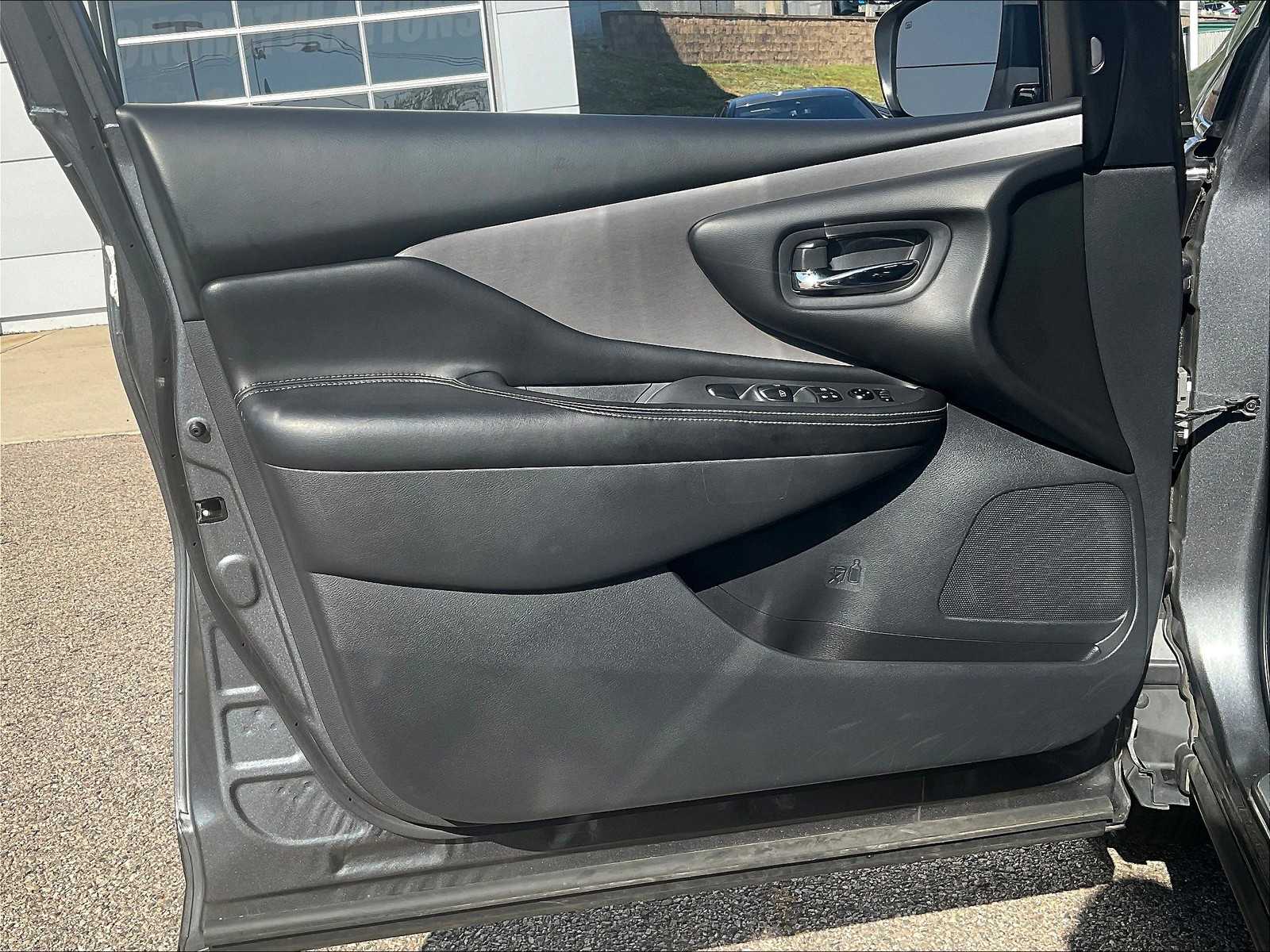 2023 Nissan Murano SV - Photo 9