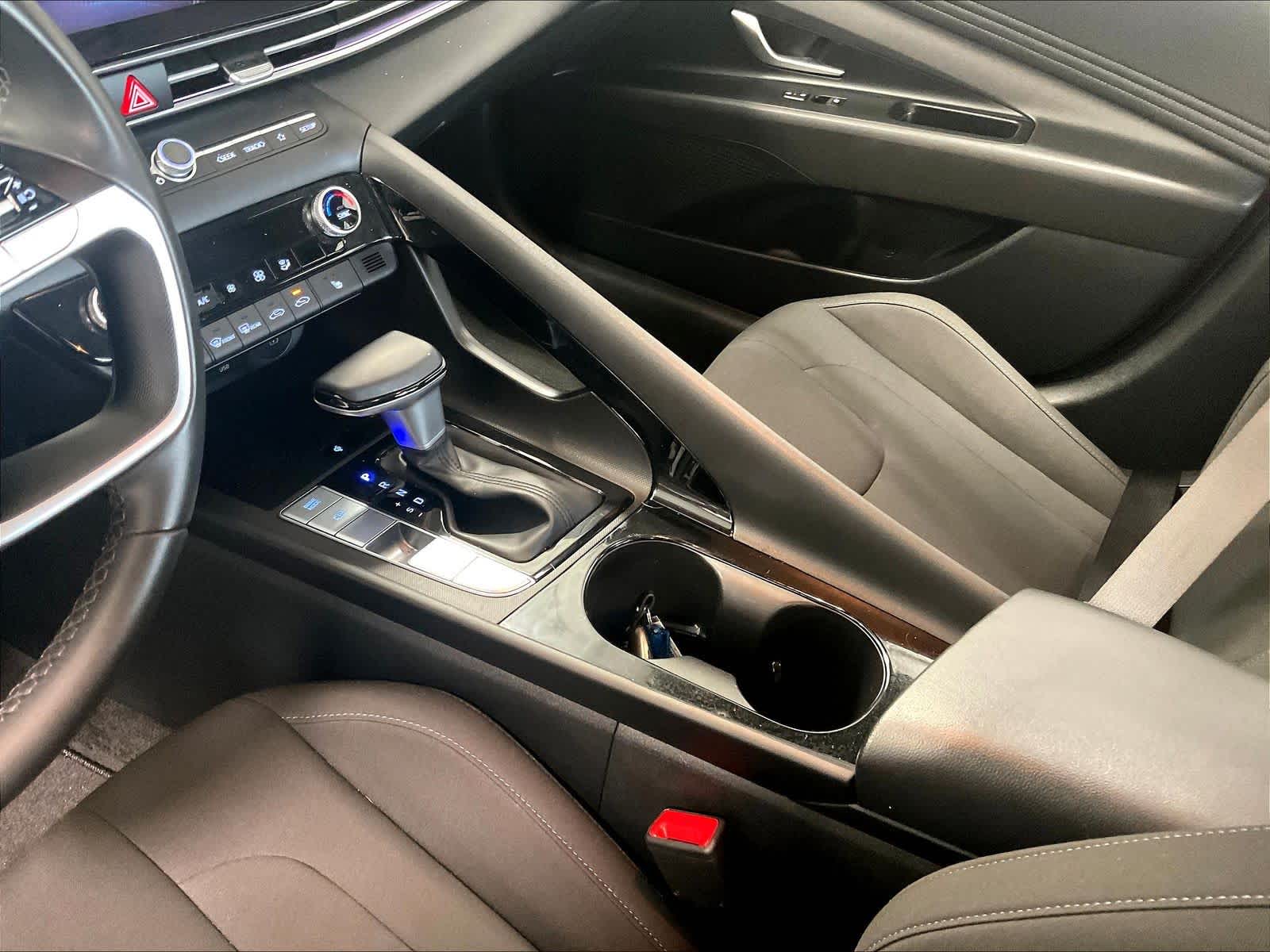 2024 Hyundai Elantra SEL - Photo 21