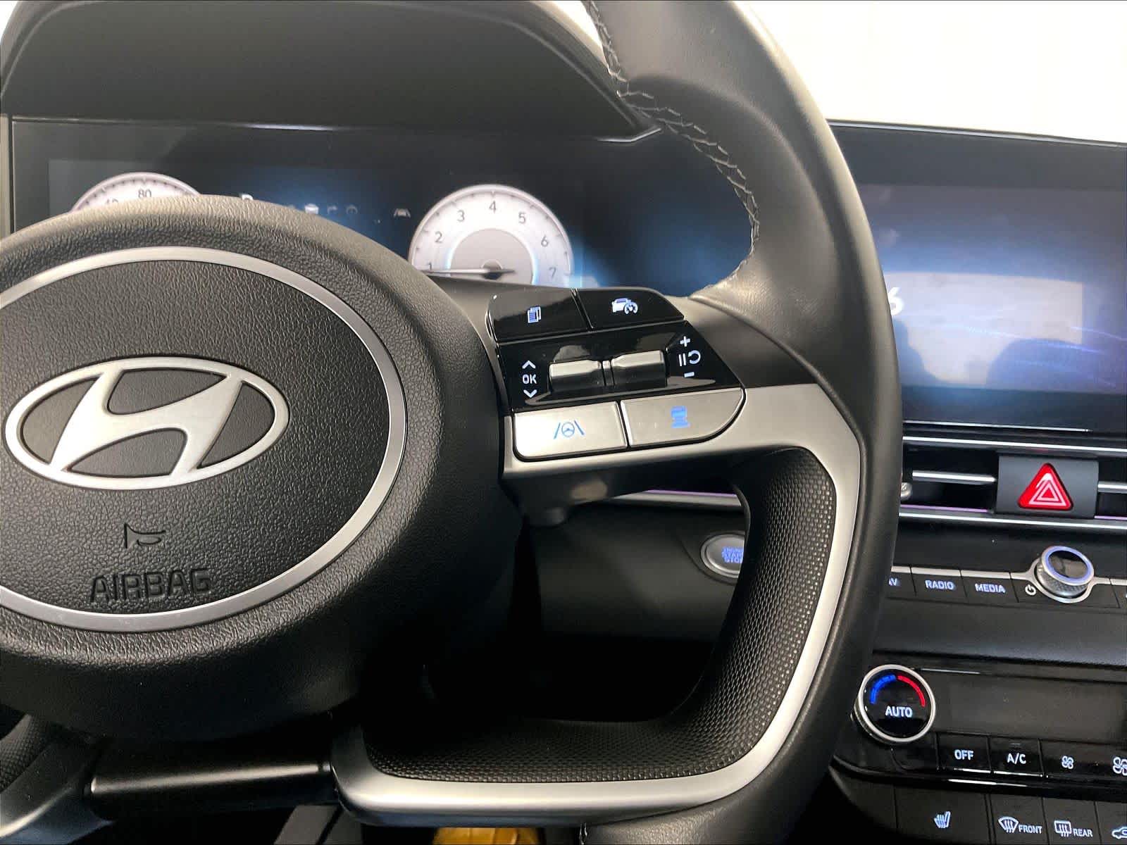 2024 Hyundai Elantra SEL - Photo 25