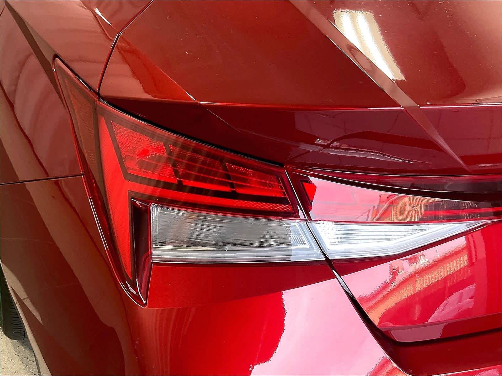 2024 Hyundai Elantra SEL - Photo 35