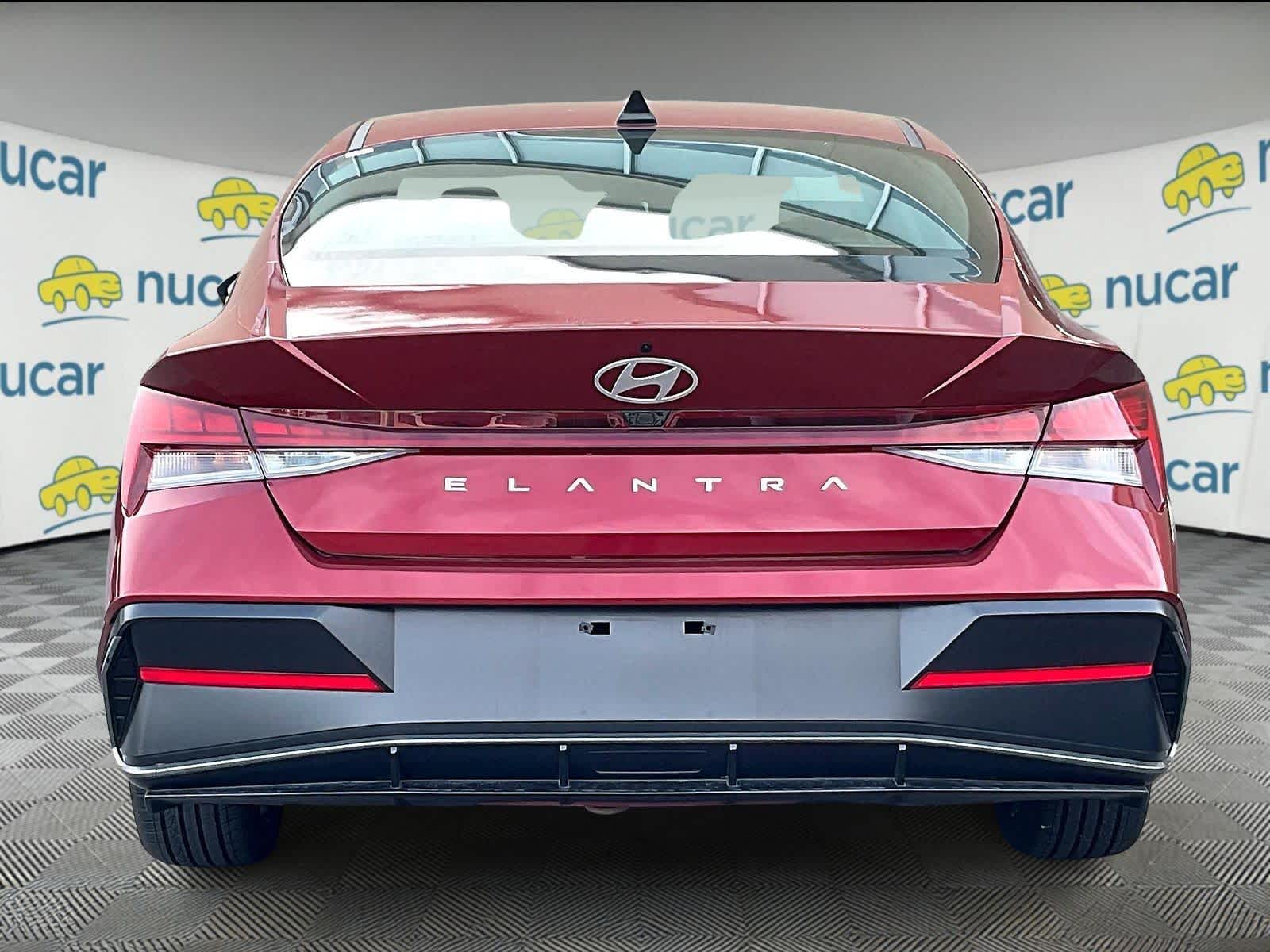 2024 Hyundai Elantra SEL - Photo 6