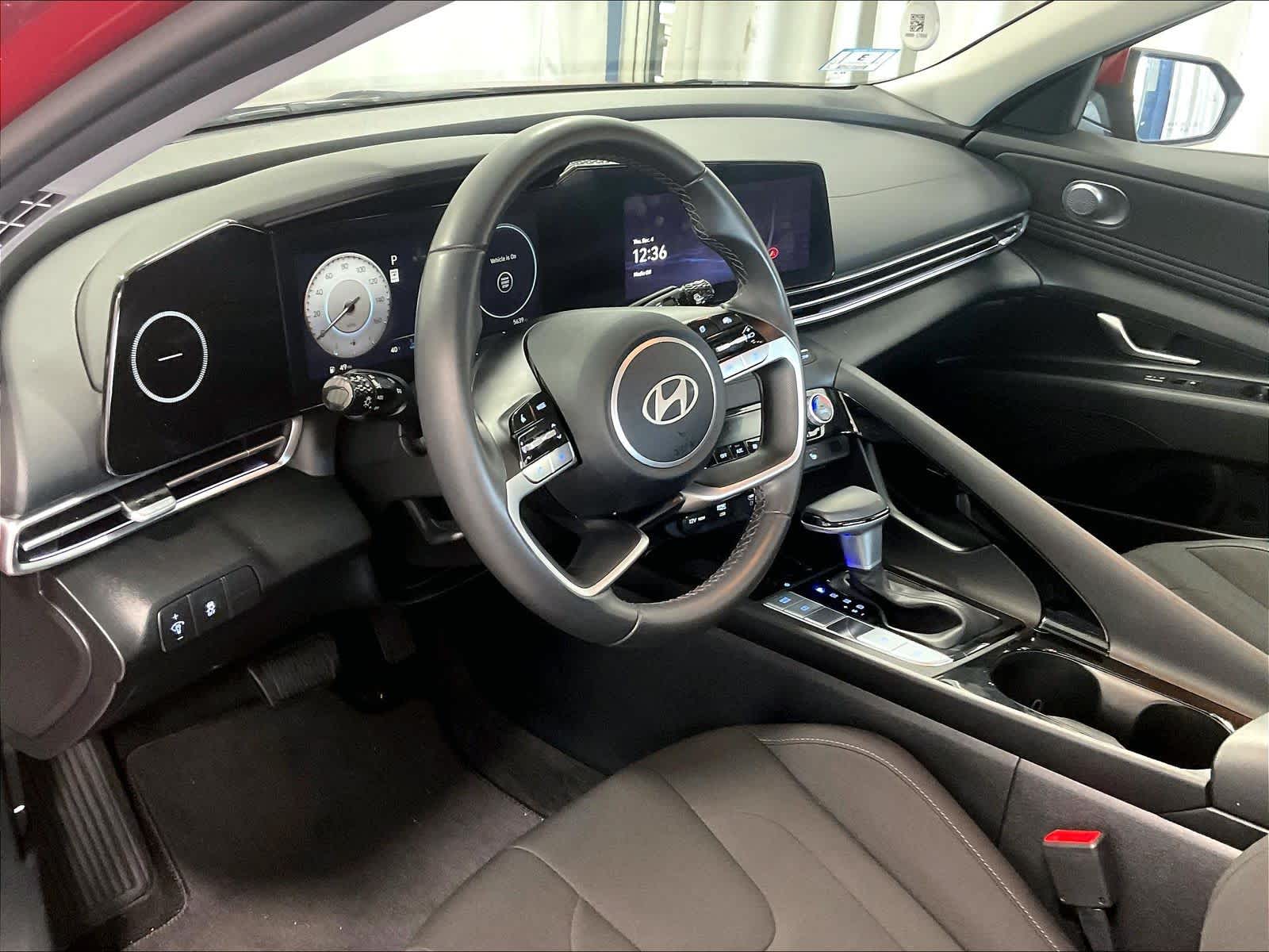 2024 Hyundai Elantra SEL - Photo 9