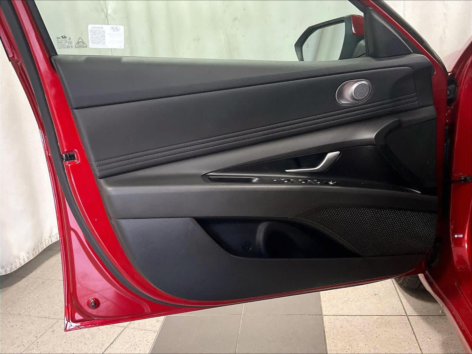 2024 Hyundai Elantra SEL - Photo 10