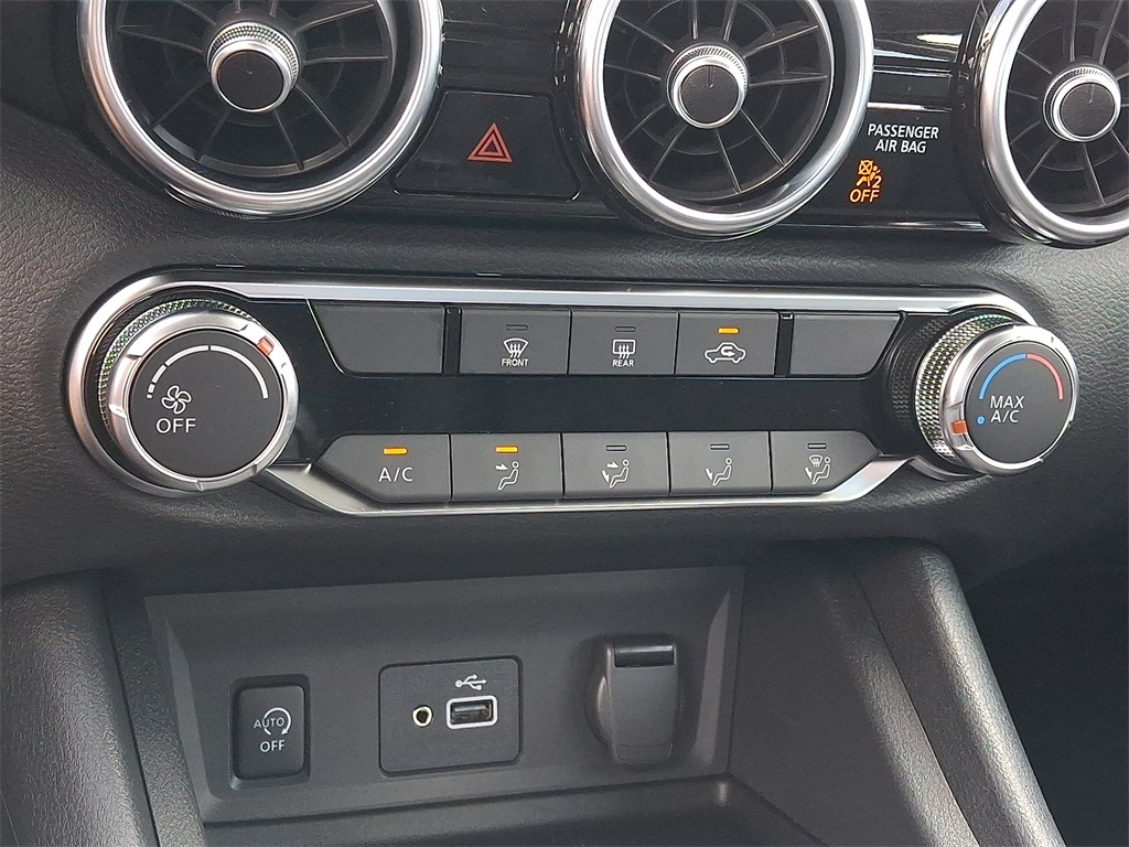 2025 Nissan Sentra S - Photo 11