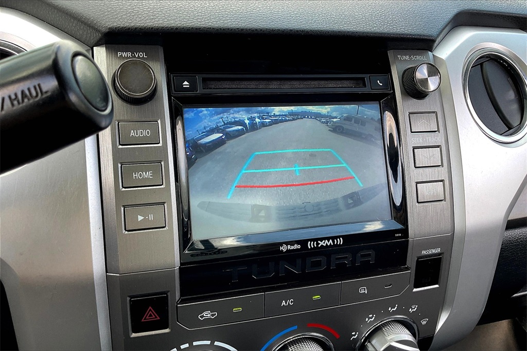 2017 Toyota Tundra SR5 - Photo 18