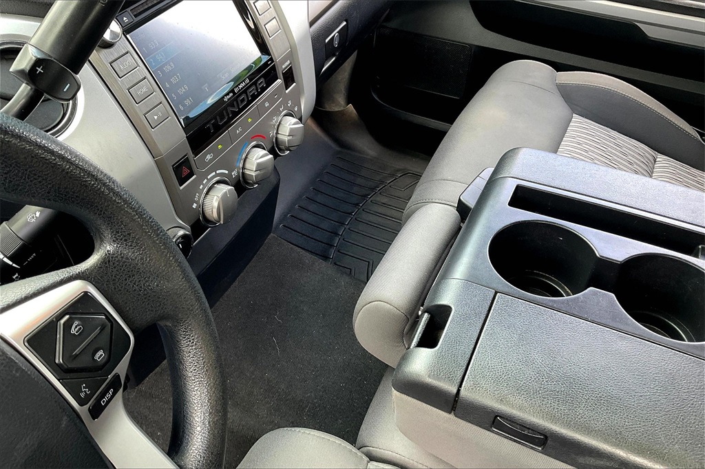 2017 Toyota Tundra SR5 - Photo 19