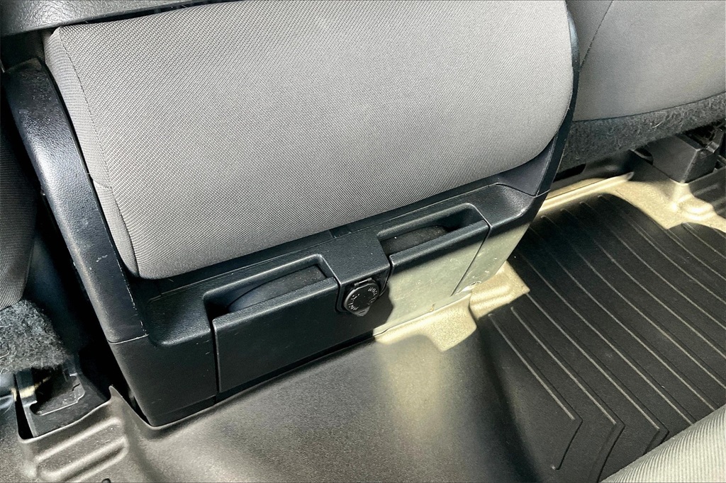 2017 Toyota Tundra SR5 - Photo 25