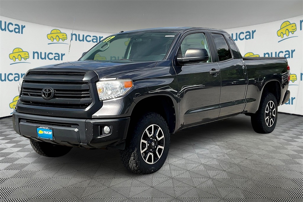 2017 Toyota Tundra SR5 - Photo 3