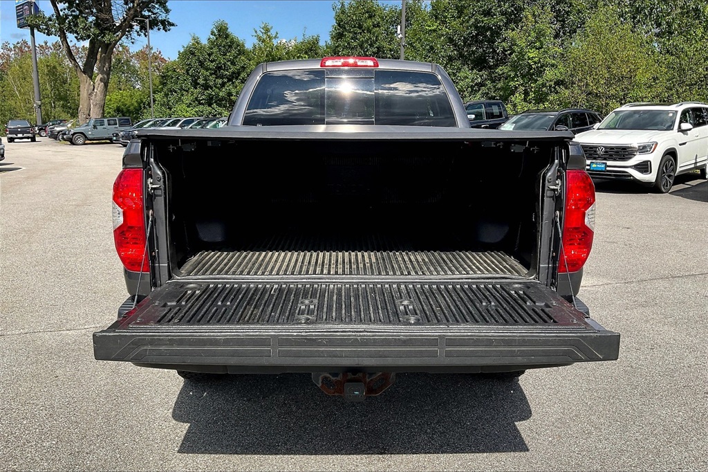 2017 Toyota Tundra SR5 - Photo 32
