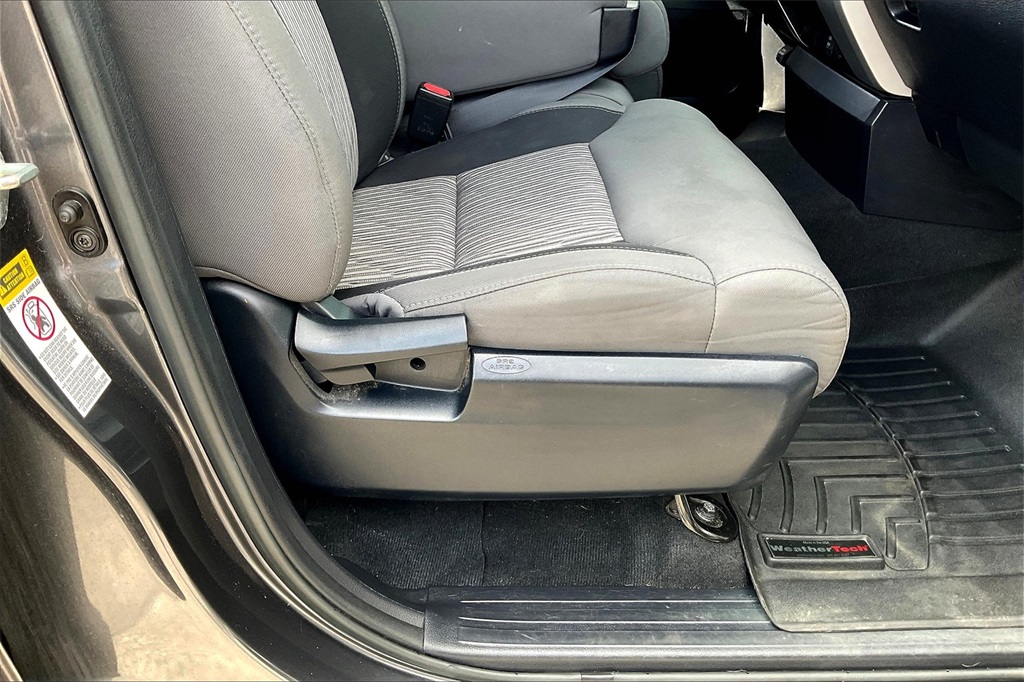 2017 Toyota Tundra SR5 - Photo 33