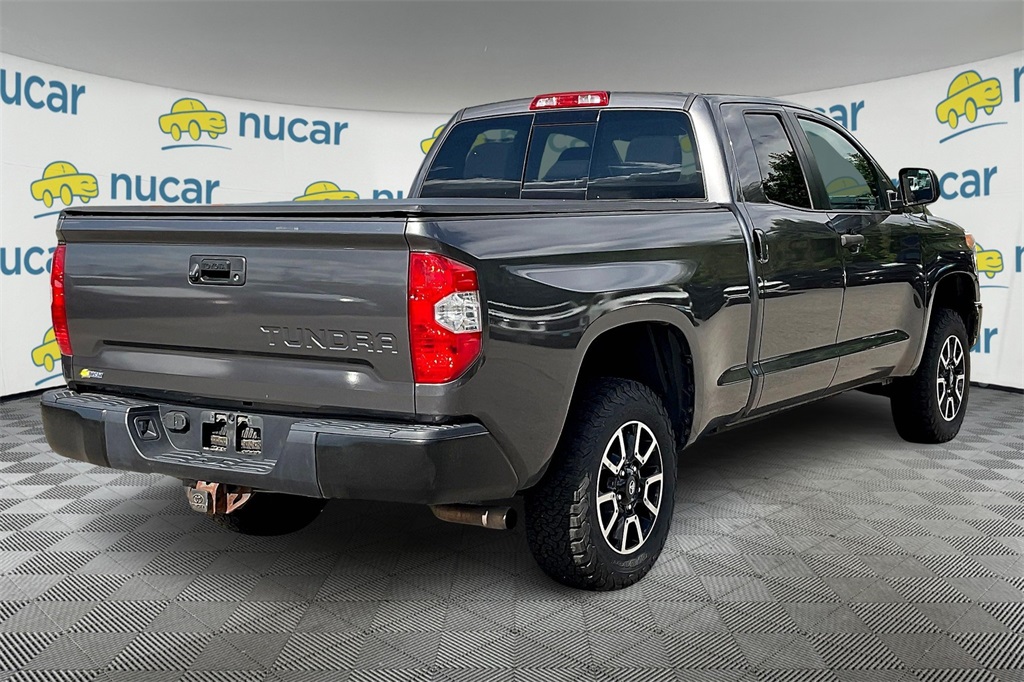 2017 Toyota Tundra SR5 - Photo 6