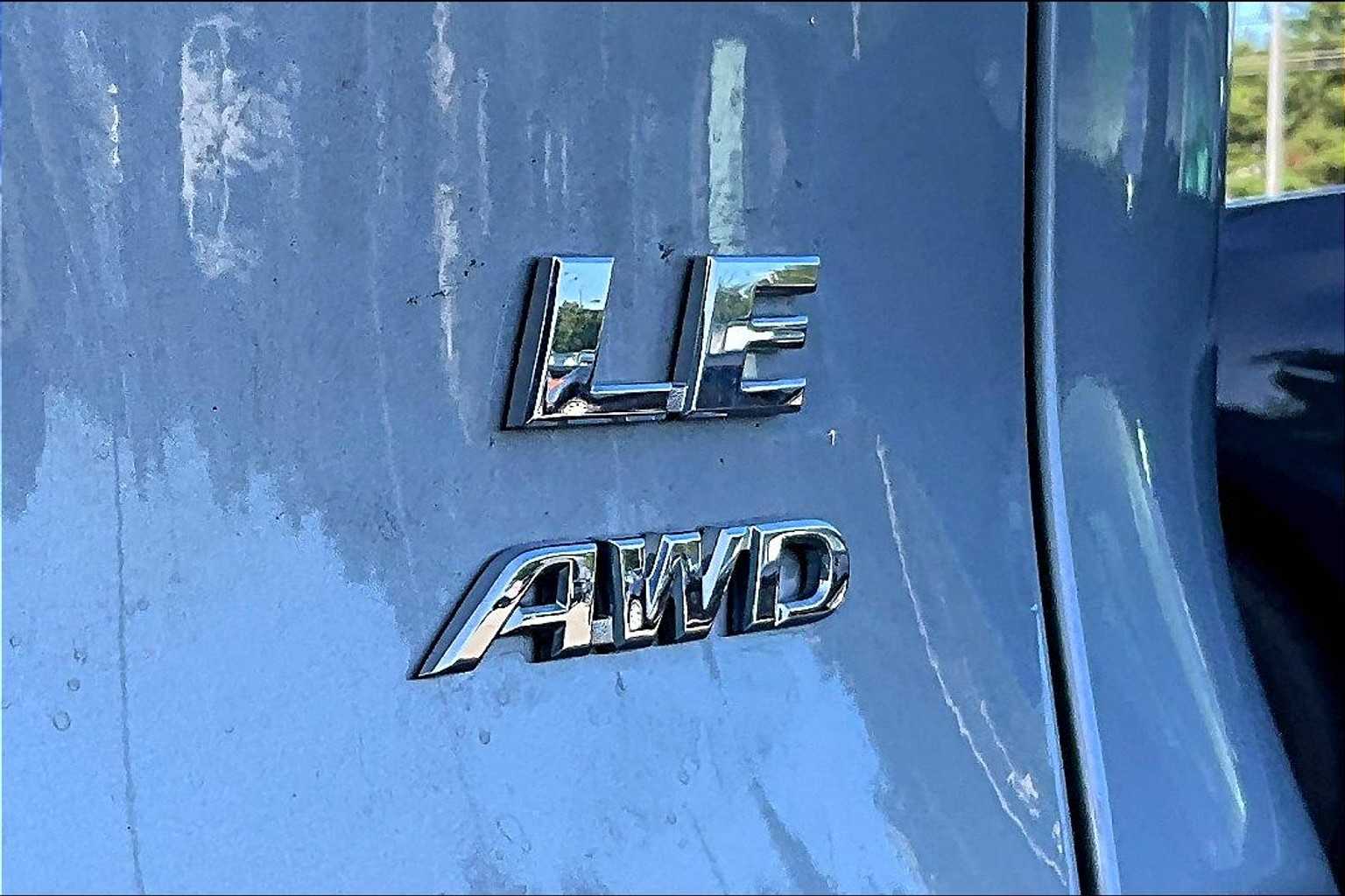 2023 Toyota RAV4 LE - Photo 29