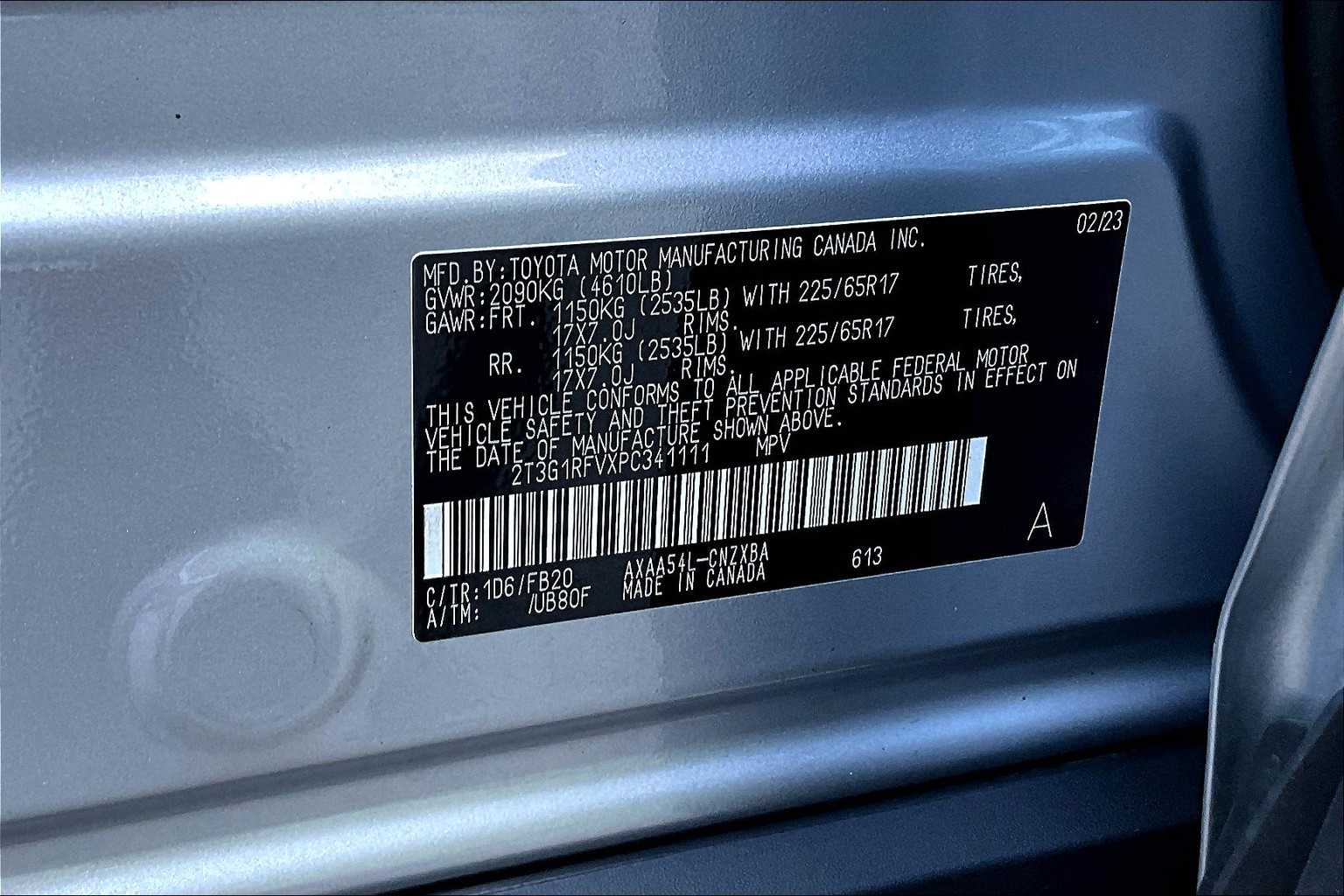 2023 Toyota RAV4 LE - Photo 36