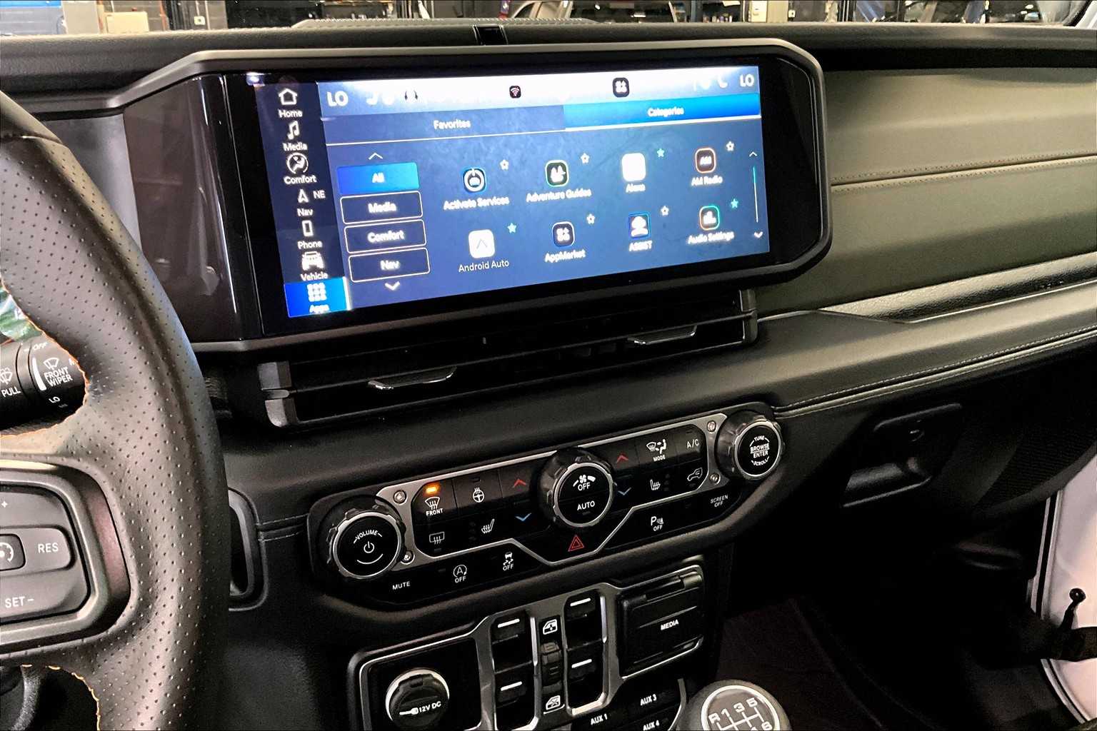 2024 Jeep Gladiator Mojave X - Photo 18