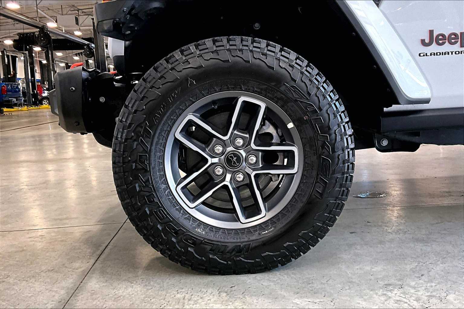 2024 Jeep Gladiator Mojave X - Photo 7