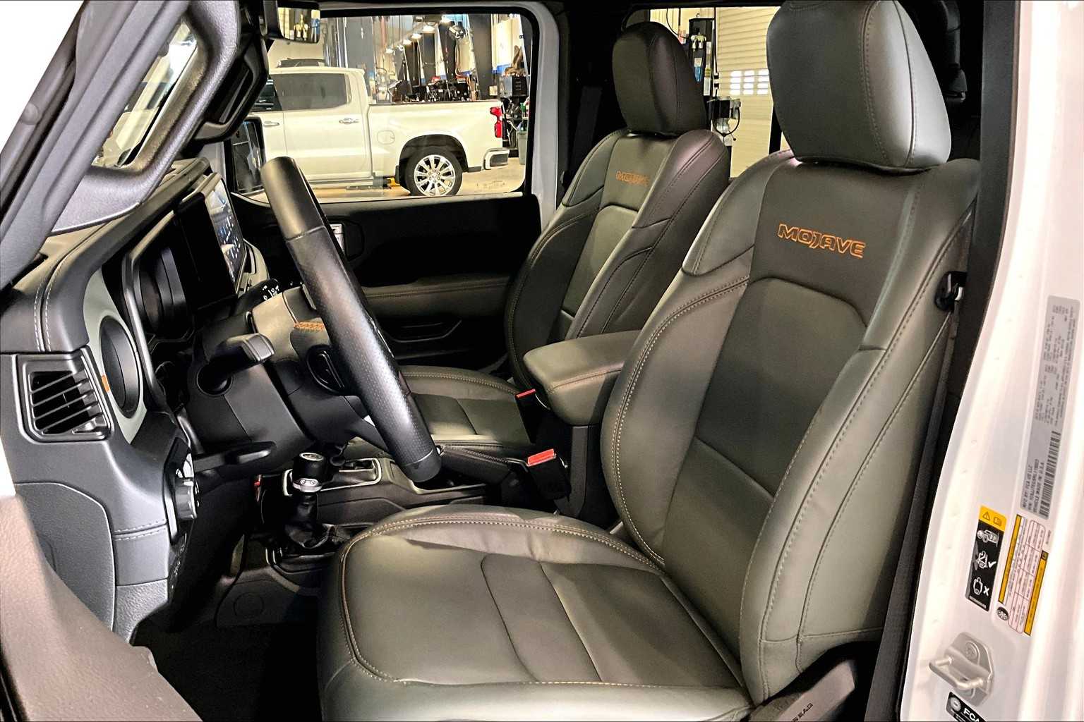 2024 Jeep Gladiator Mojave X - Photo 10