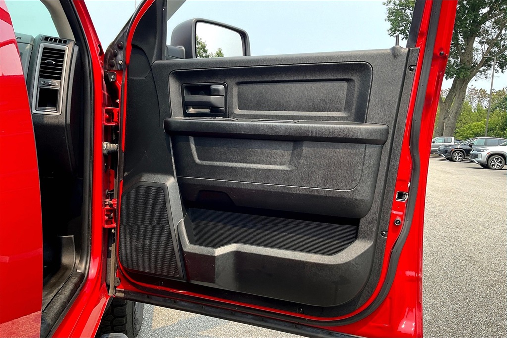 2019 Ram 1500 Classic Express - Photo 11