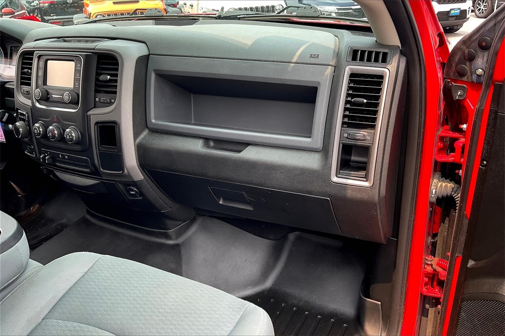 2019 Ram 1500 Classic Express - Photo 12