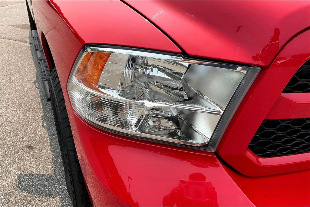 2019 Ram 1500 Classic Express - Photo 28