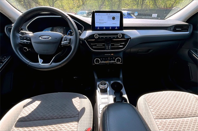 2022 Ford Escape SE - Photo 16