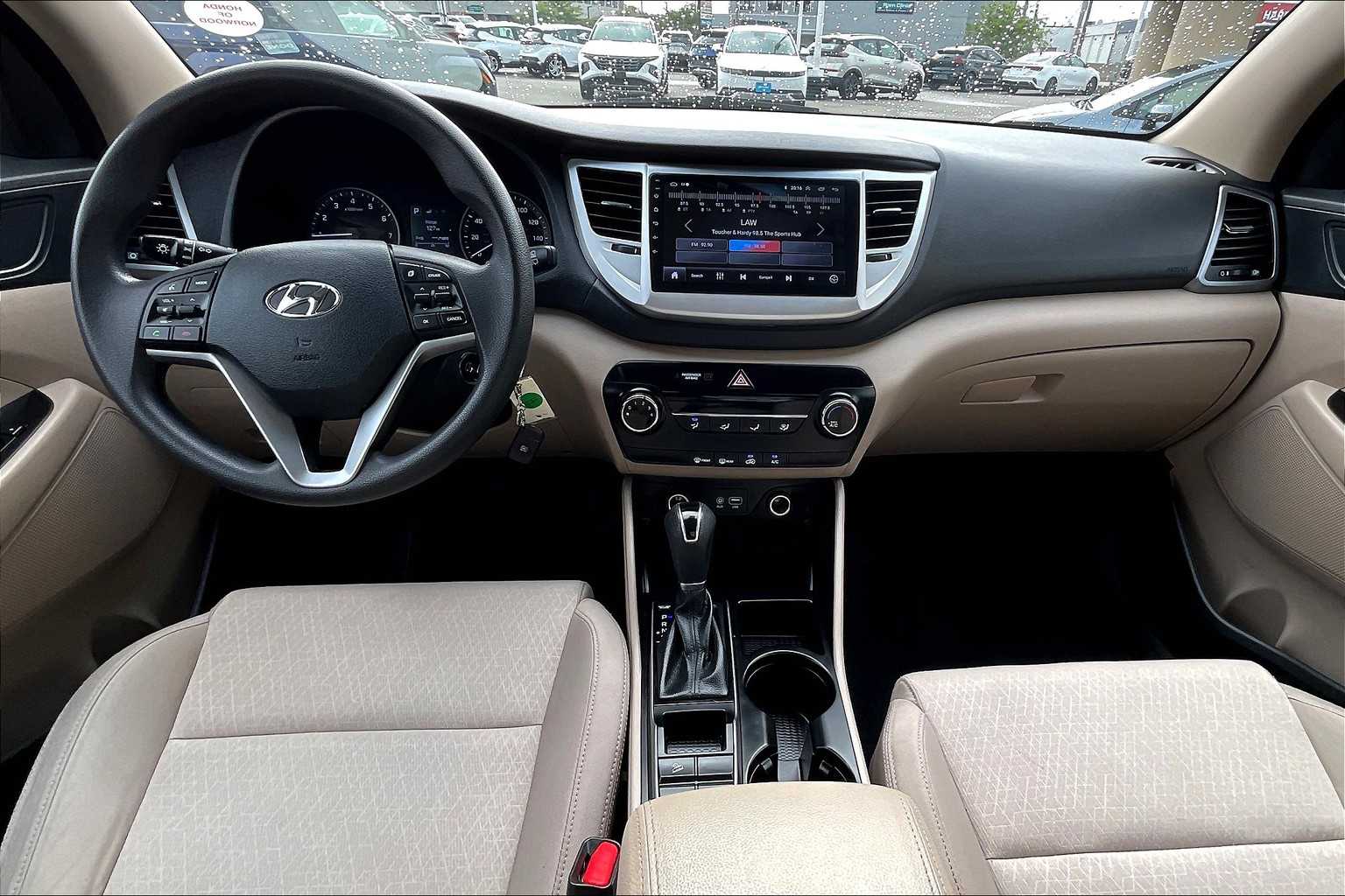 2018 Hyundai Tucson SE - Photo 21