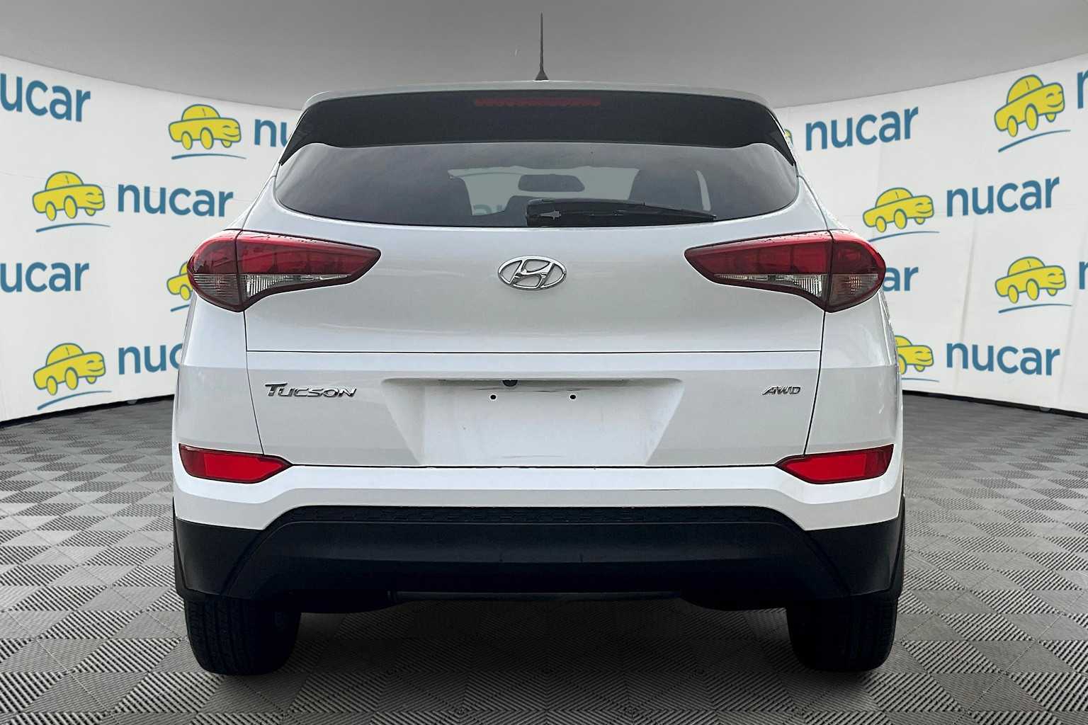 2018 Hyundai Tucson SE - Photo 5