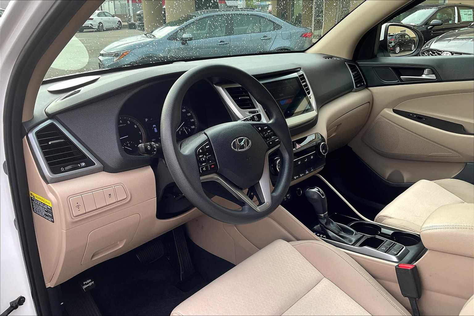 2018 Hyundai Tucson SE - Photo 8