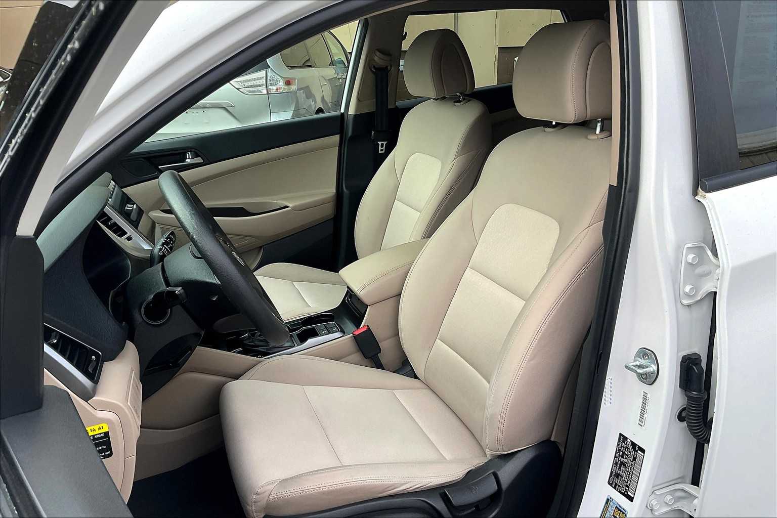 2018 Hyundai Tucson SE - Photo 10