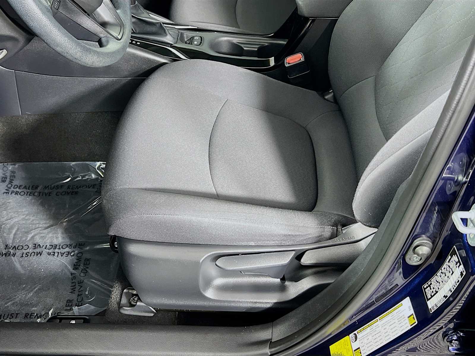 2020 Toyota Corolla LE - Photo 19