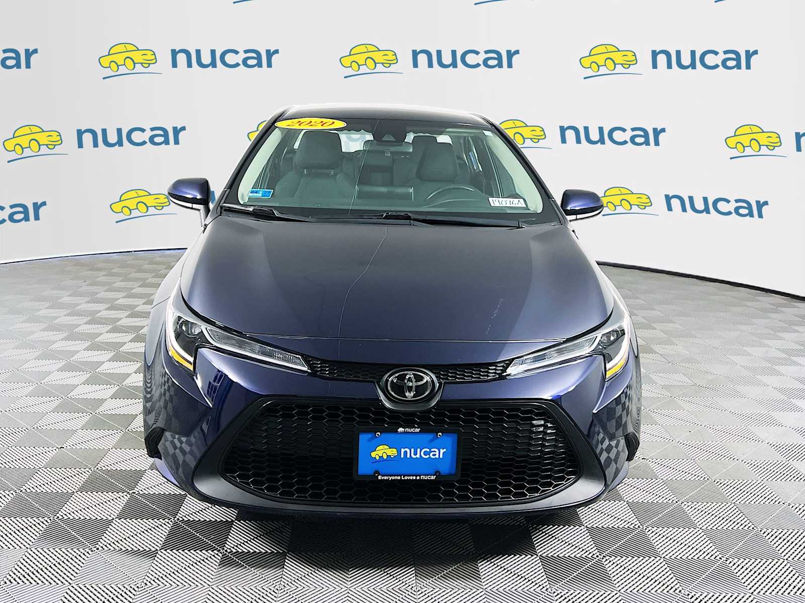2020 Toyota Corolla LE - Photo 2