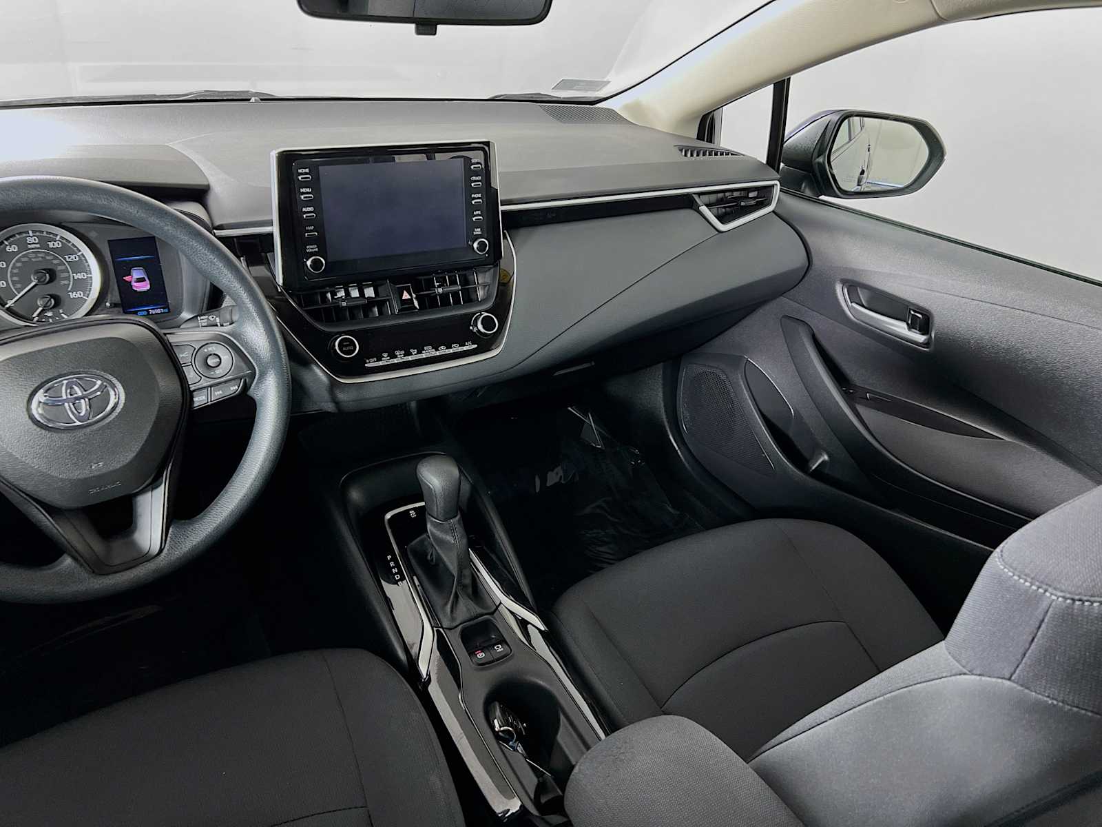 2020 Toyota Corolla LE - Photo 22