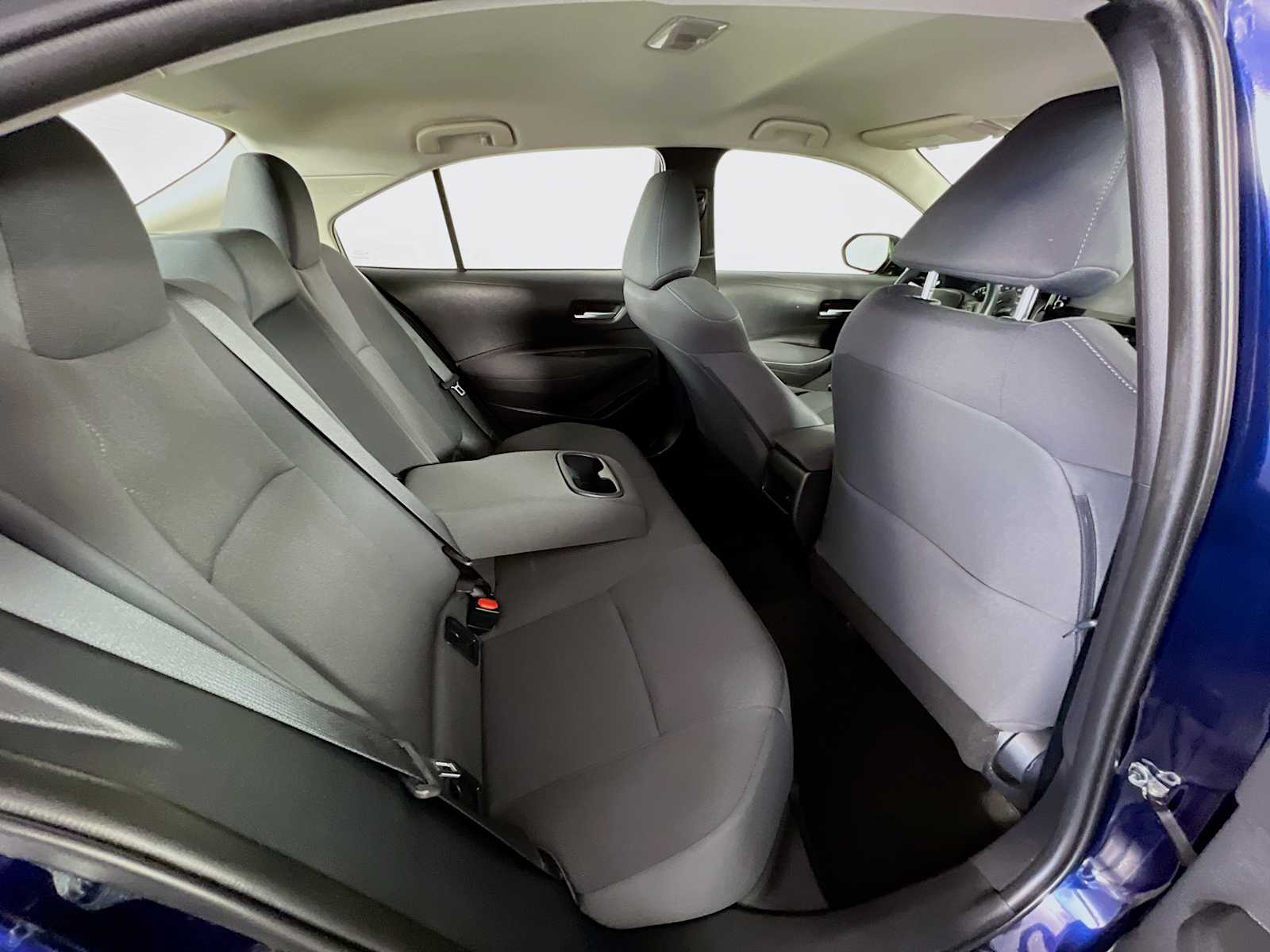 2020 Toyota Corolla LE - Photo 25