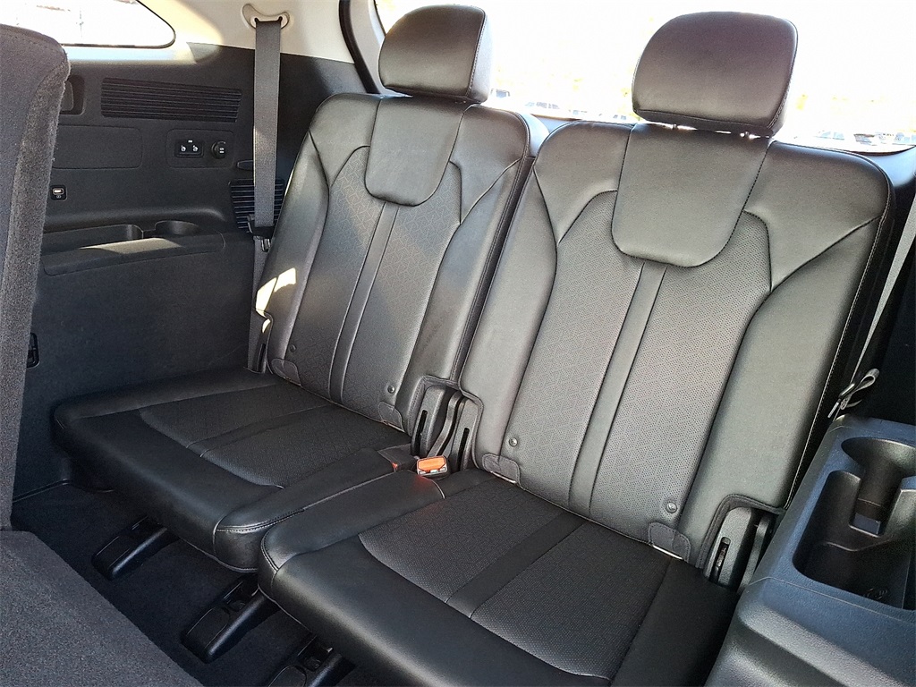 2022 Kia Sorento S - Photo 12