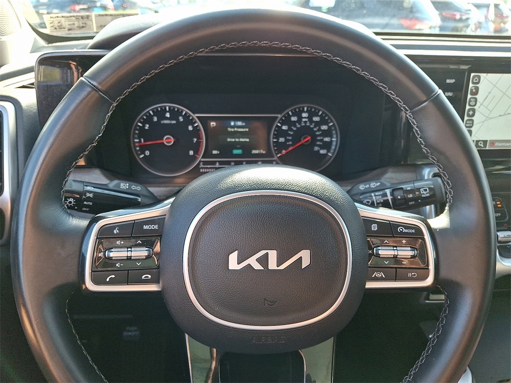 2022 Kia Sorento S - Photo 21
