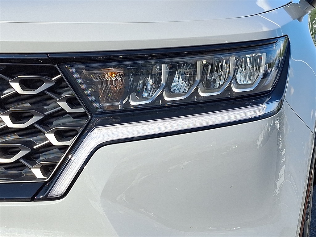 2022 Kia Sorento S - Photo 10