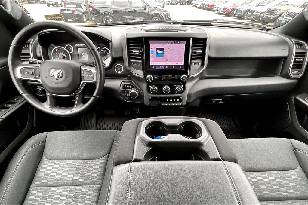 2025 Ram 1500 Tradesman - Photo 12