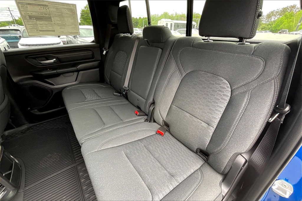 2025 Ram 1500 Tradesman - Photo 15