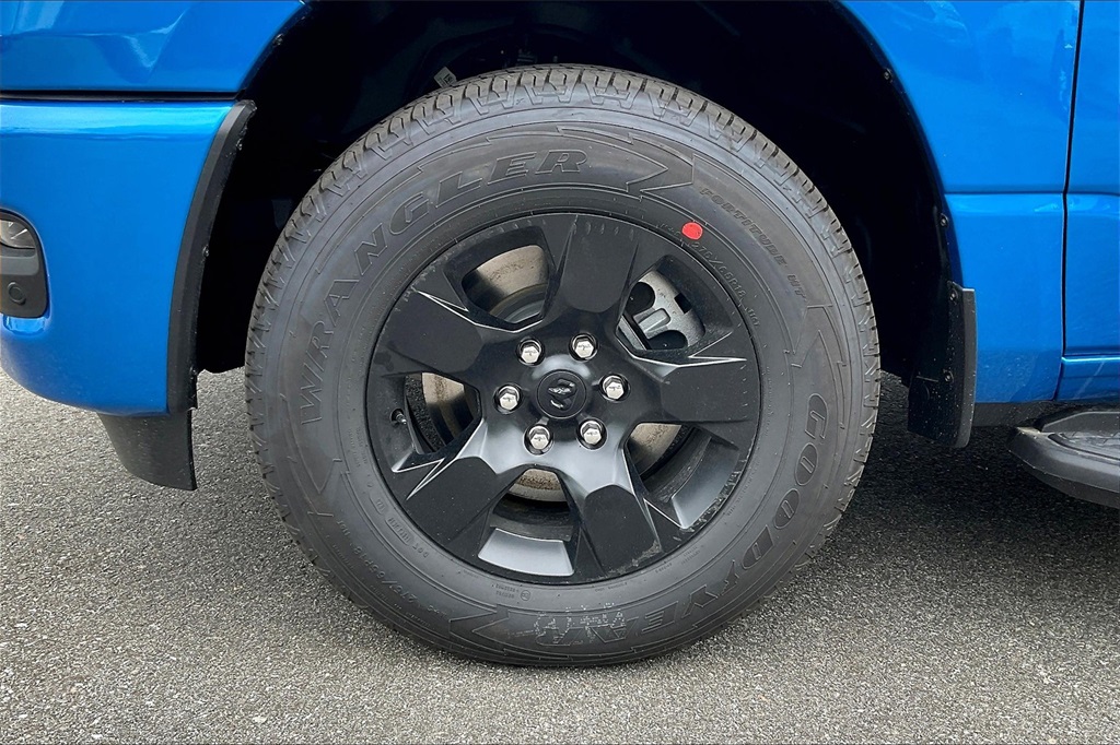 2025 Ram 1500 Tradesman - Photo 8