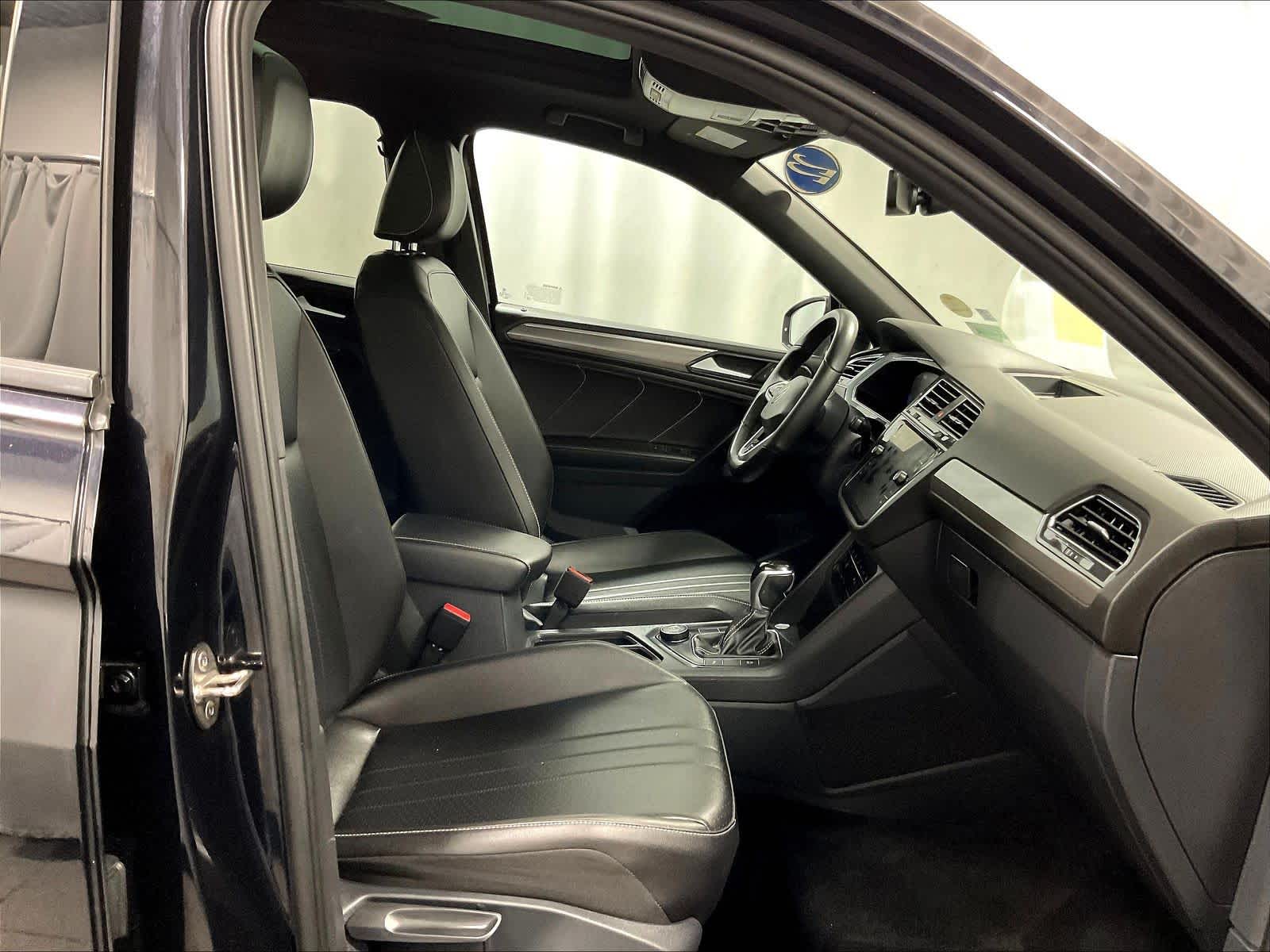2022 Volkswagen Tiguan SE R-Line Black - Photo 11