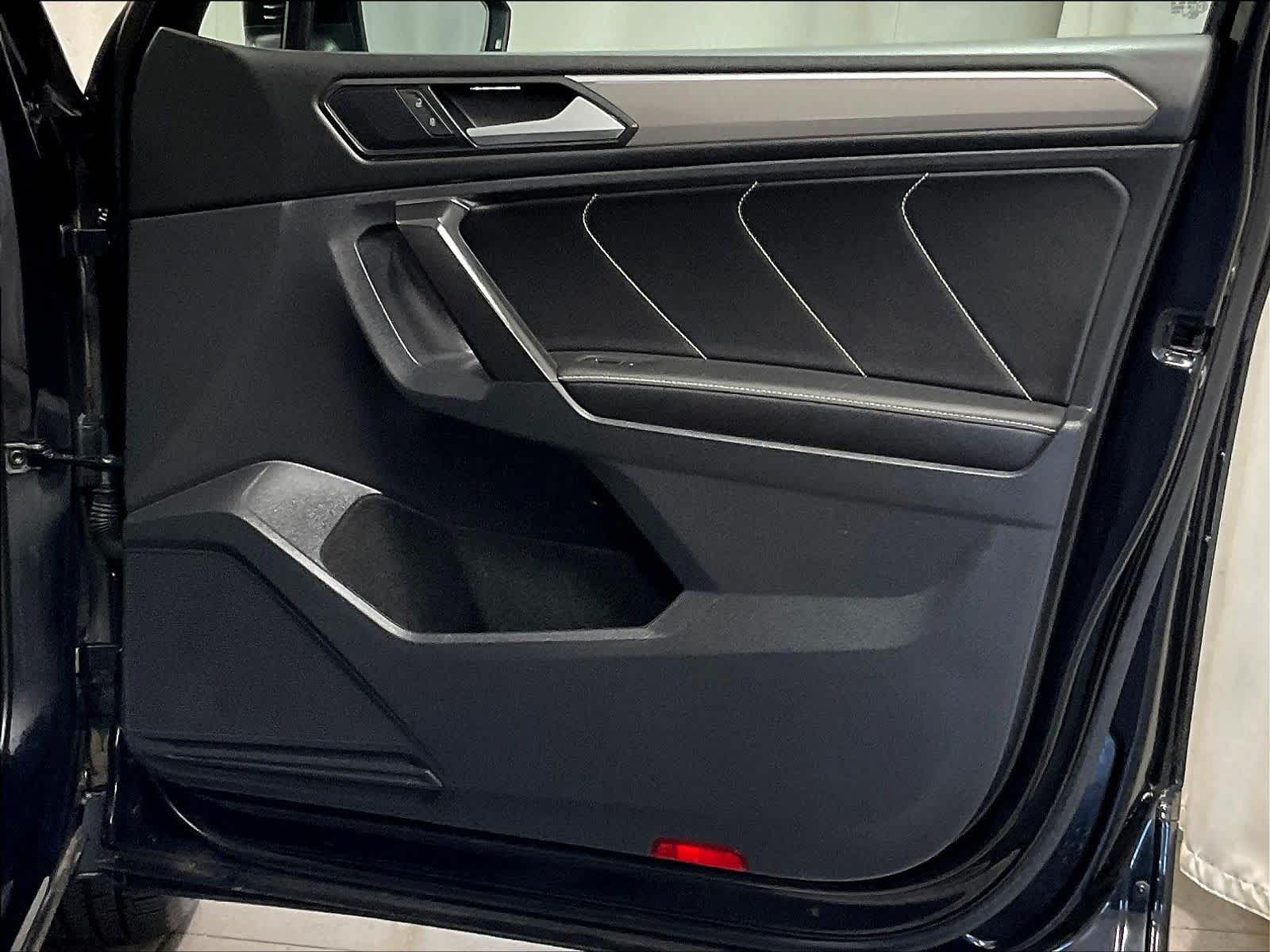 2022 Volkswagen Tiguan SE R-Line Black - Photo 12