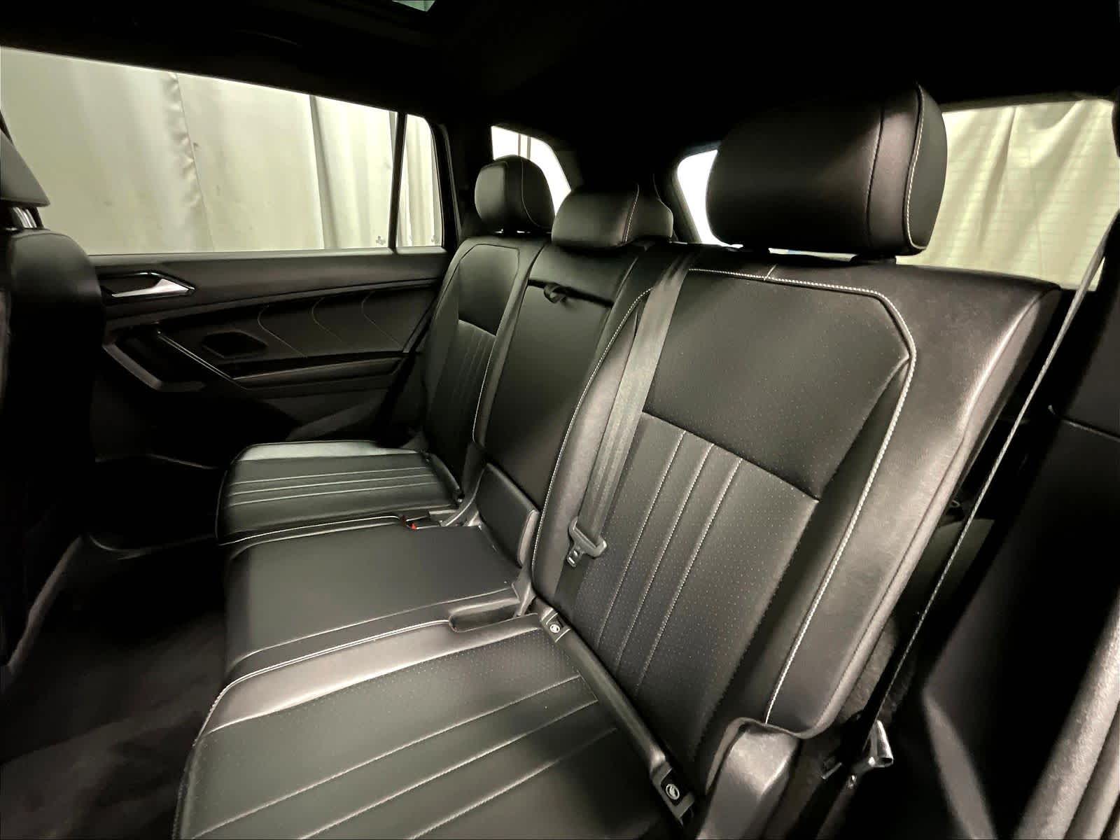 2022 Volkswagen Tiguan SE R-Line Black - Photo 15