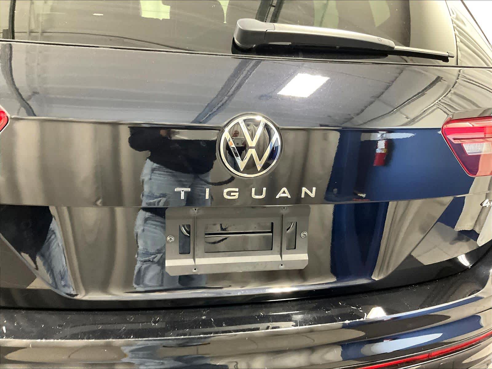 2022 Volkswagen Tiguan SE R-Line Black - Photo 29