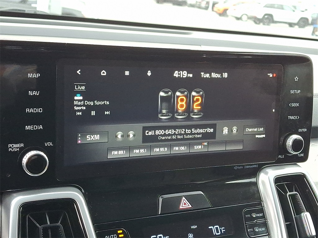 2022 Kia Sorento Plug-In Hybrid SX - Photo 18