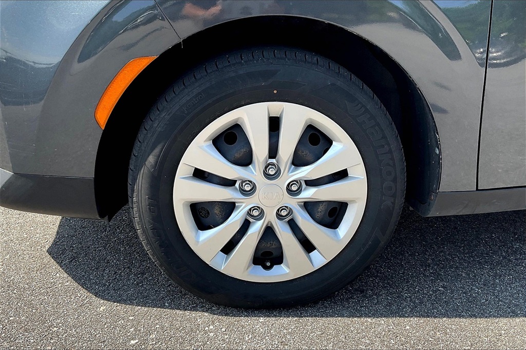 2020 Kia Soul LX - Photo 7