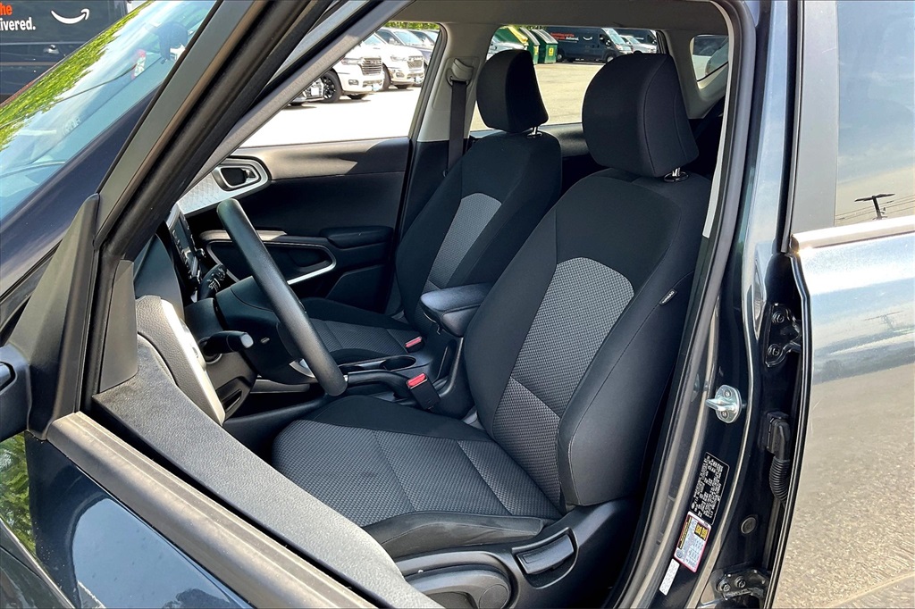 2020 Kia Soul LX - Photo 9