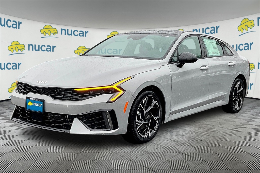 2025 Kia K5 GT-Line - Photo 4